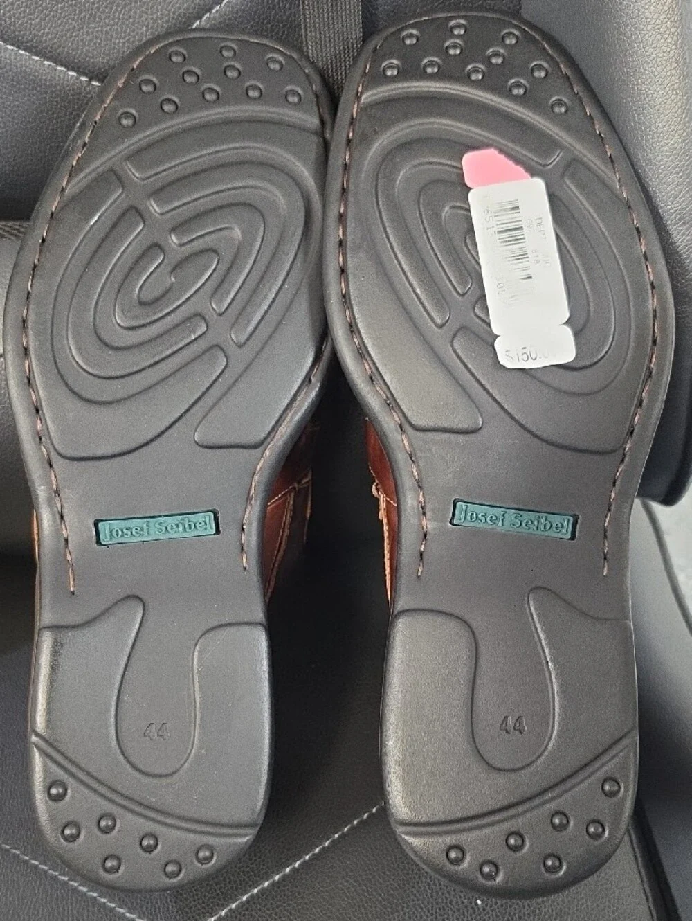 Josef Seibel slip fisherman